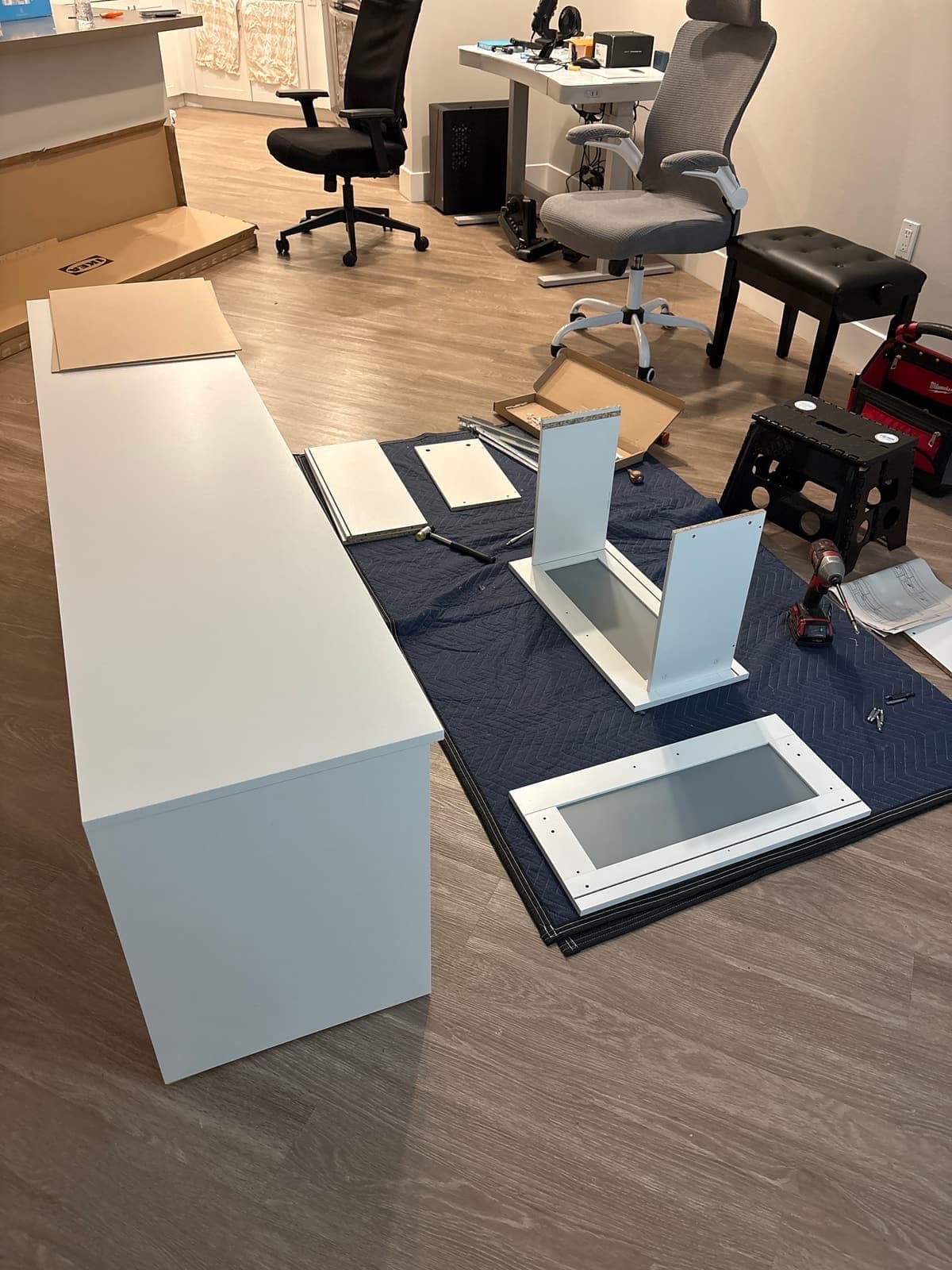 Media Console Assembly photo 3